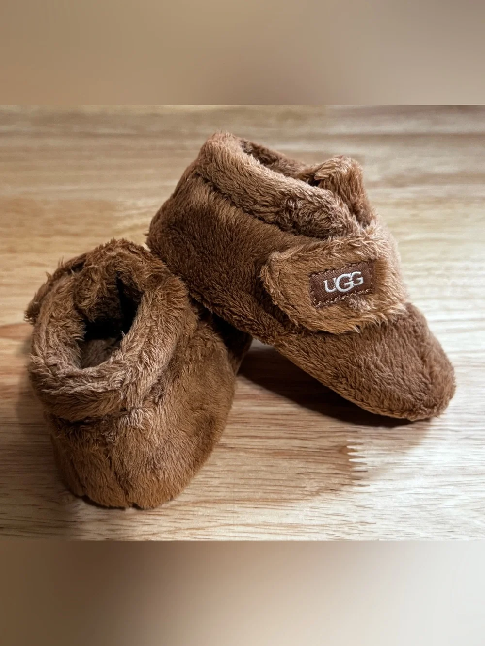 UGG Bixbee Baby Booties Chestnut Brown Size 2/3 6-12M Plush Crib Shoes
